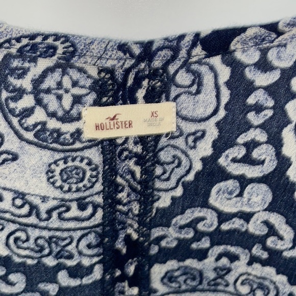 Hollister Cardigan - Picture 3 of 3